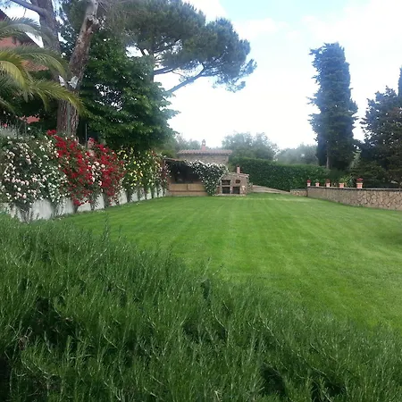 Летний дом Relais Pian Di Vico